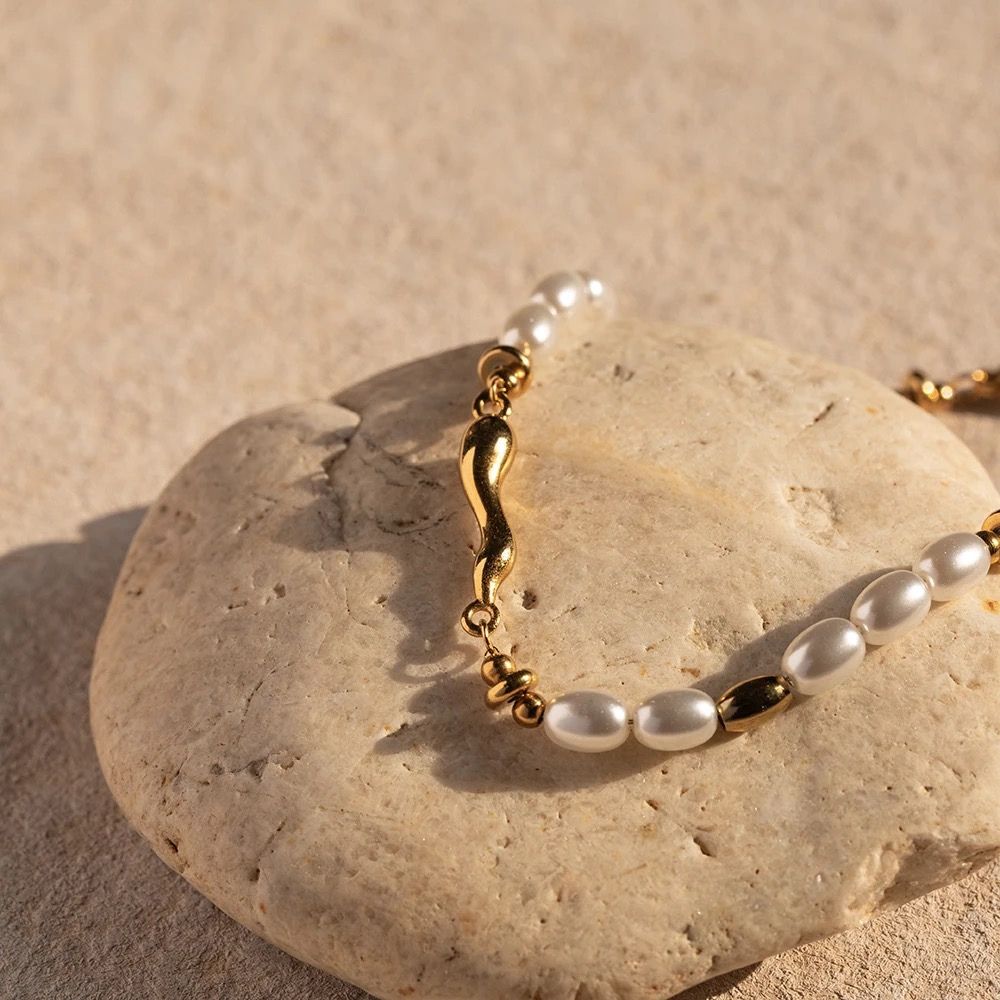 18kt Gold Plated Glass Pearl Beads Chain Bracelet, Harper - Inaya Accessories