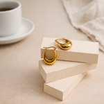 Load image into Gallery viewer, 18 KT Bali Hoop earrings