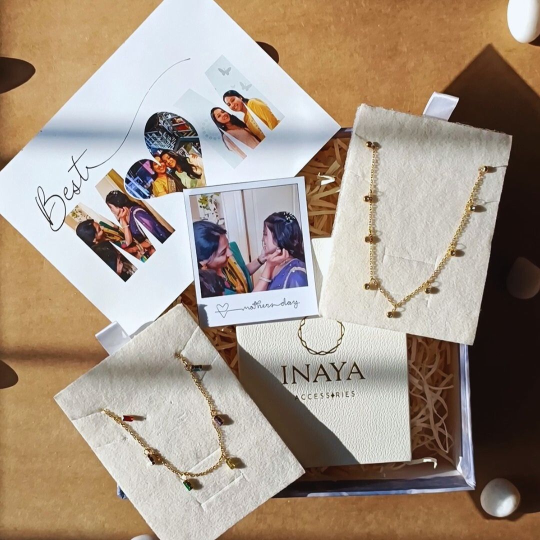Mom’s Favourite Dazzling Necklace Gift Box