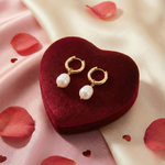 Load image into Gallery viewer, The Timeless Freshwater Pearl Valentine’s Gift Set