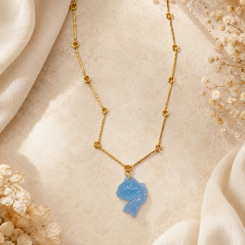18KT Gold Plated Bar Link Chain Necklace with Carved Natural Stone Nemo Pendant
