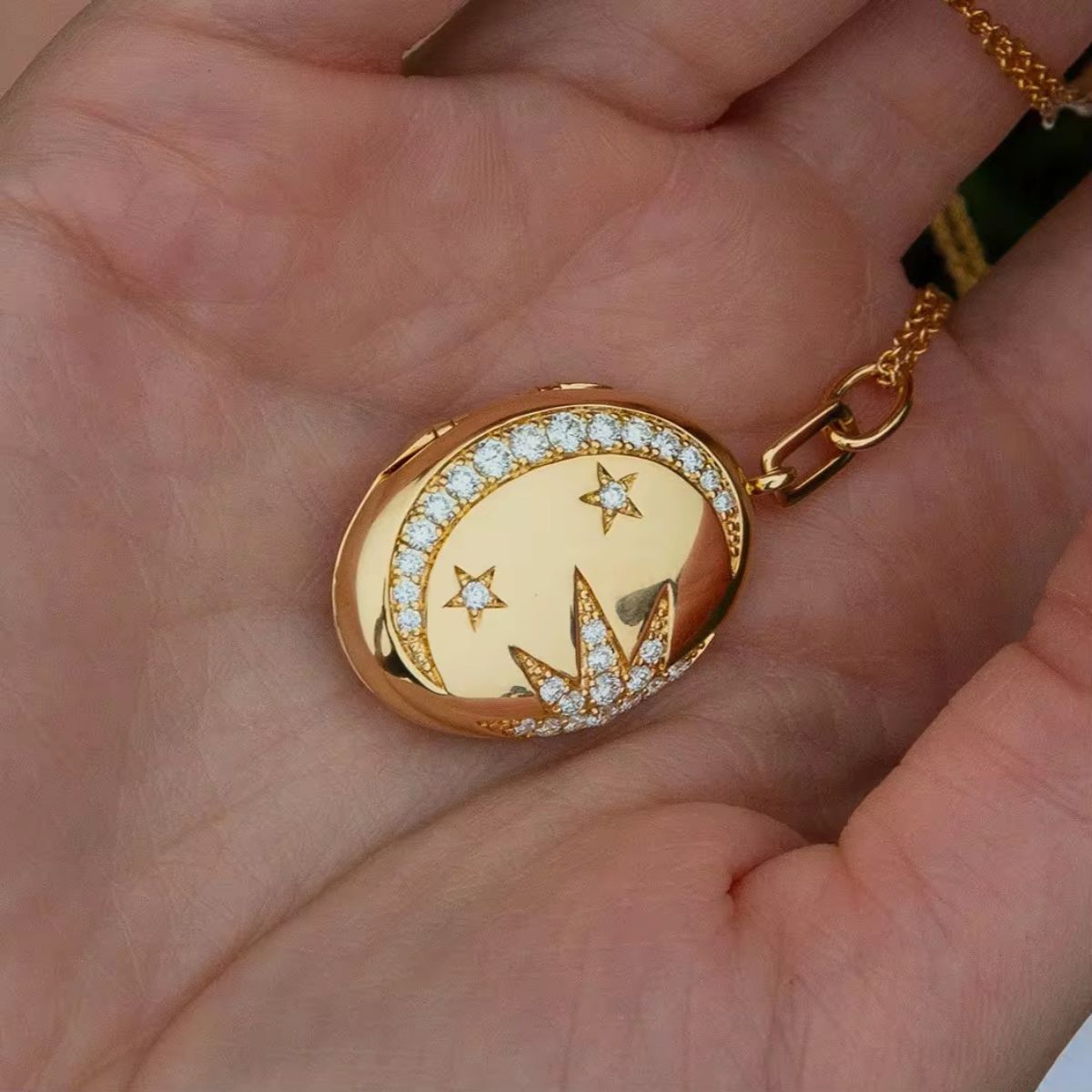 18k gold plated starry oval locket necklace, vani