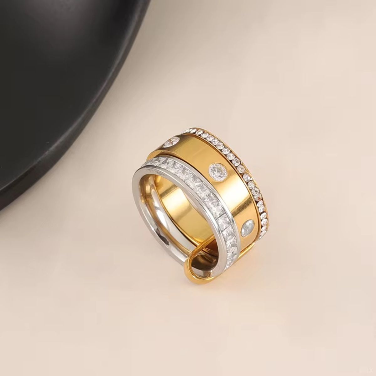 18k gold plated triple band ring, valencia