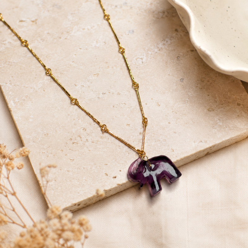 18KT Gold Plated Bar Link Chain Necklace with Carved Natural Stone Elephant Pendant