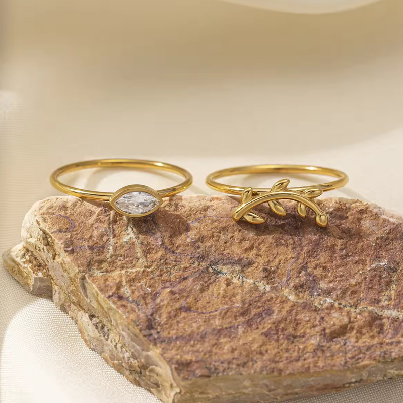 18KT Gold Plated Marquise Leaf Triple Band Ring – Willow