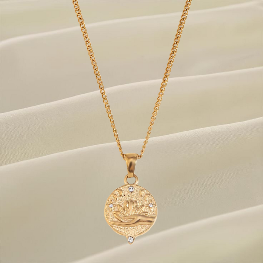 18kt Gold Plated Engraved Tarot Stamp Necklace, Ziya