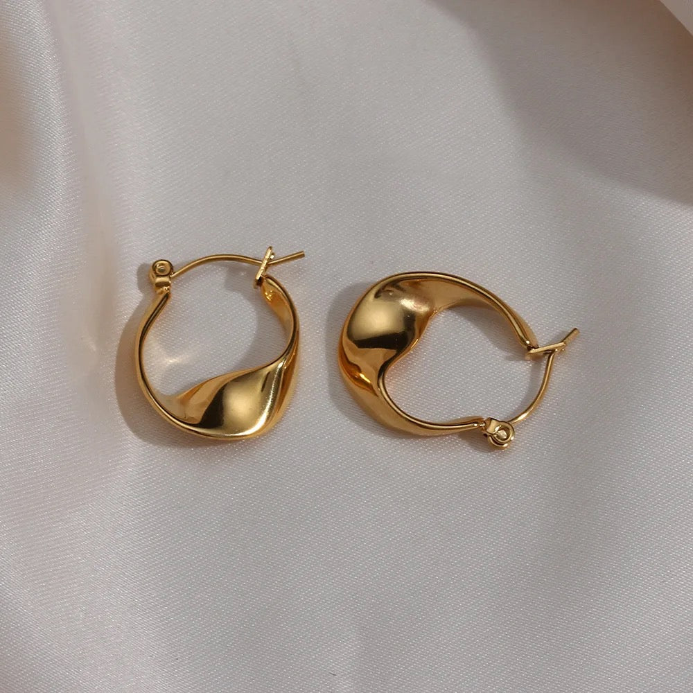 18kt Gold Plated Vintage Wave Hoop Earrings, Alia