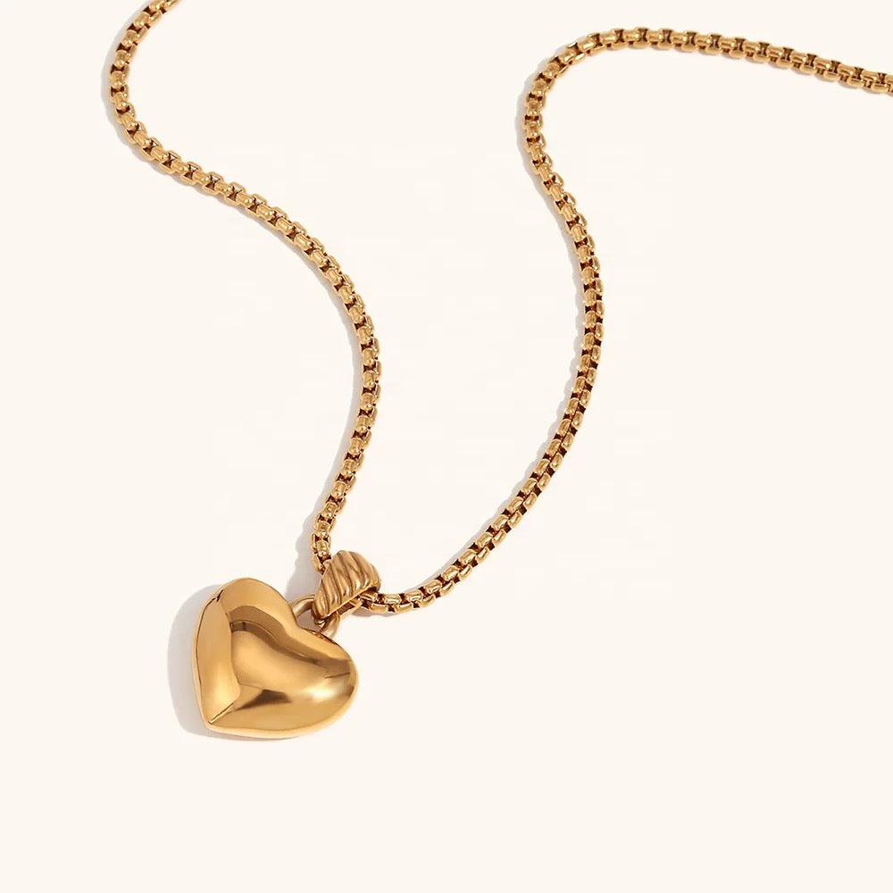 18kt Gold Plated Zircon Heart Lock Pendant Necklace With Rope Chain, Aditi