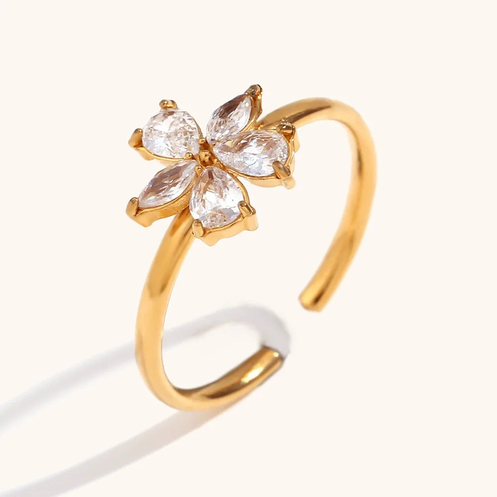 18kt Gold Plated Open Daisy Flower Ring, Kiara