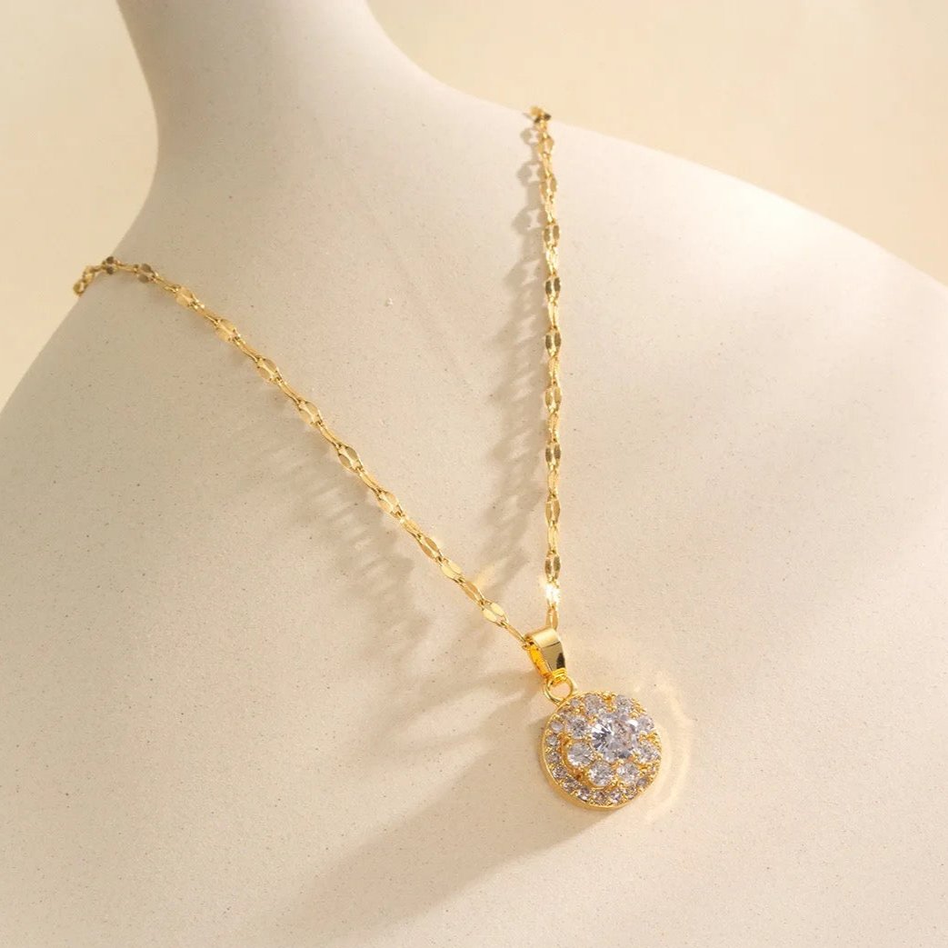 18kt Gold Plated Twisted Chain Round Zircon Pendant Necklace, Enid