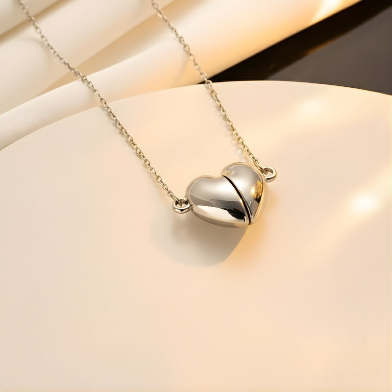 18KT Gold Plated Stainless Steel Split Minimal Heart Pendant Necklace for Women, Alice