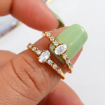 Load image into Gallery viewer, 18KT Gold Plated Minimal Oval Bezel Diamond Stainless Steel Waterproof Ring, Elsa
