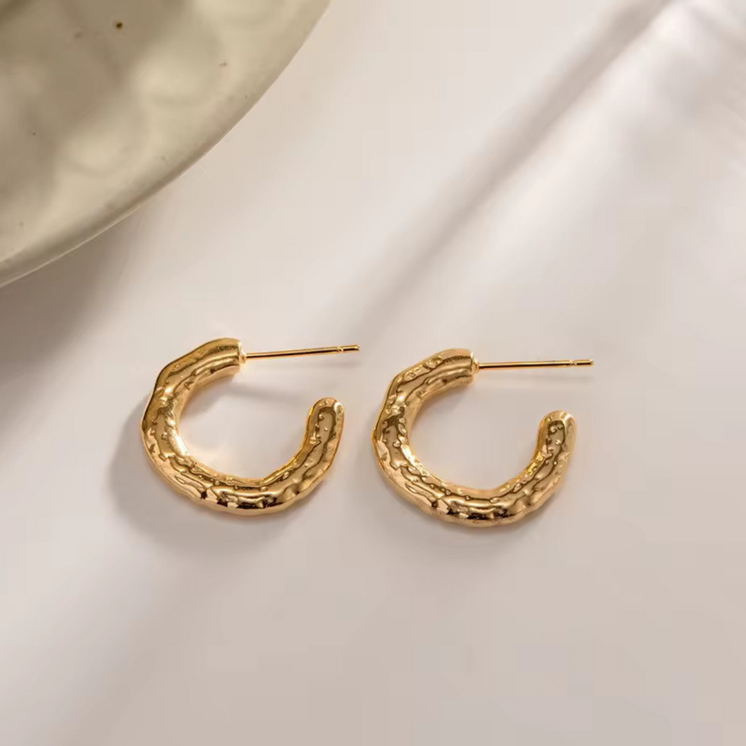 Inaya Modern Festive 18KT Gold Plated Hammered C Shaped Hoop Earrings, Lee