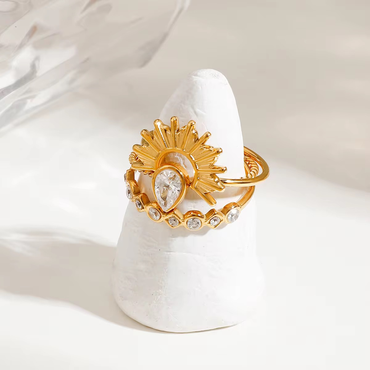 18kt gold plated set of 3 stackable water droplet and petal stainless steel waterproof rings, tulip