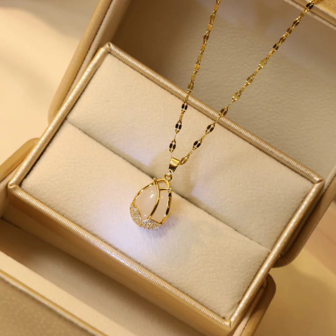 18kt Gold Plated Water Drop Stone Necklace with Twisted Chain, Kai