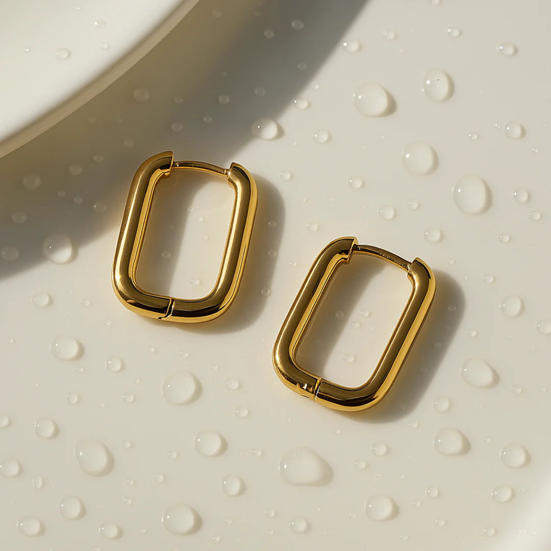 18 kt gold plated oval box earrings