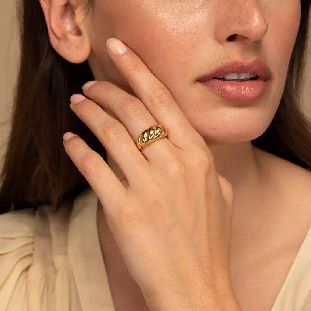 18KT Gold Plated Croissant Ring - Inaya Accessories