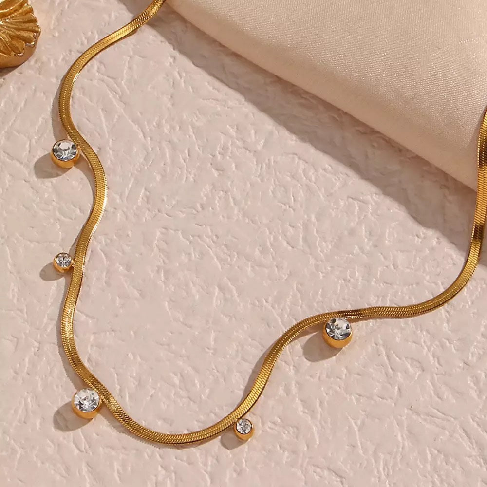 18 kt Snake Chain with Zircons, Avery - Inaya Accessories